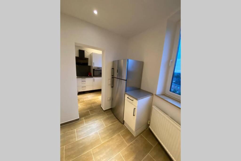 Duisburg Von Oben 3,5 Zimmer 8.Og Frisch Saniert Exterior foto